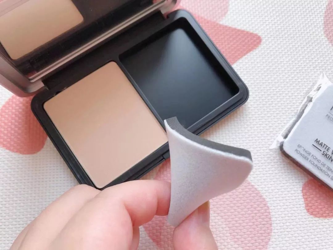 水润瓷肌,白瓷肌护肤