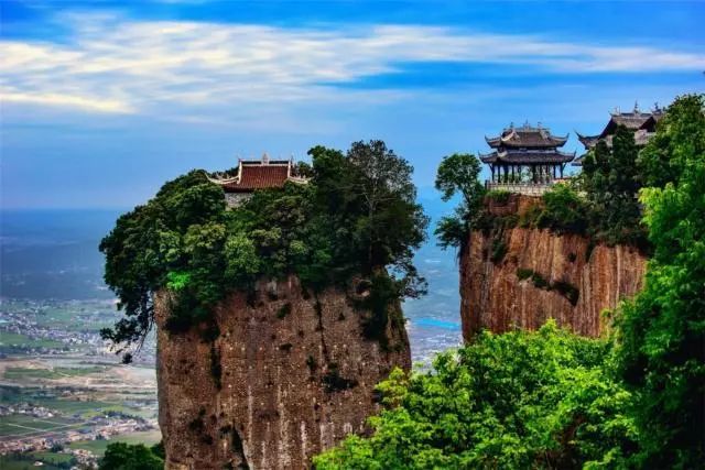 成都附近坐高铁好玩地方,成都地铁直达好耍的地方