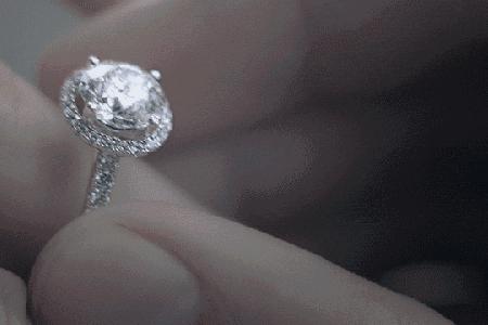 轻奢婚戒明星,明星同款戒指钻戒