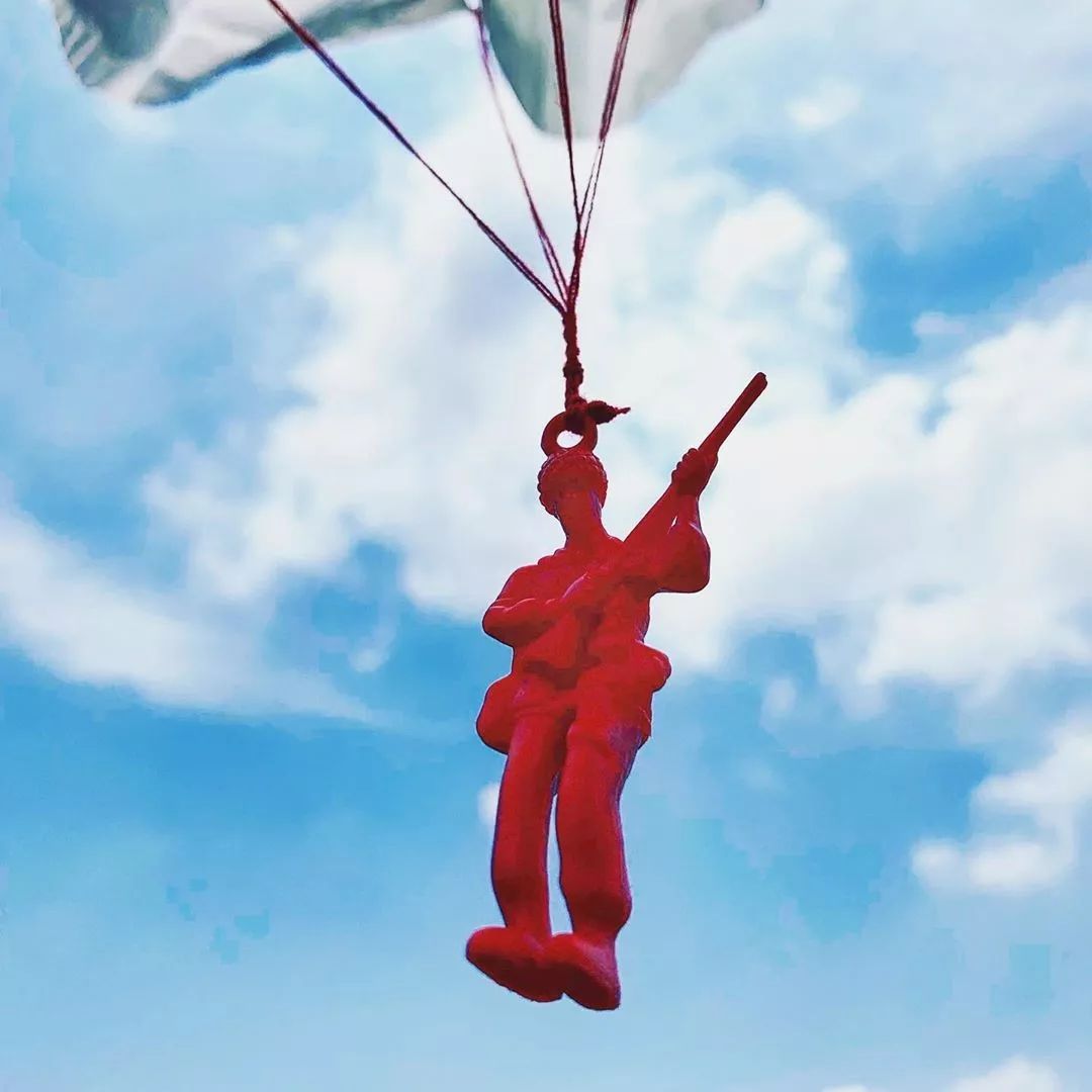 回收jordan球鞋,拒绝收鞋的店员