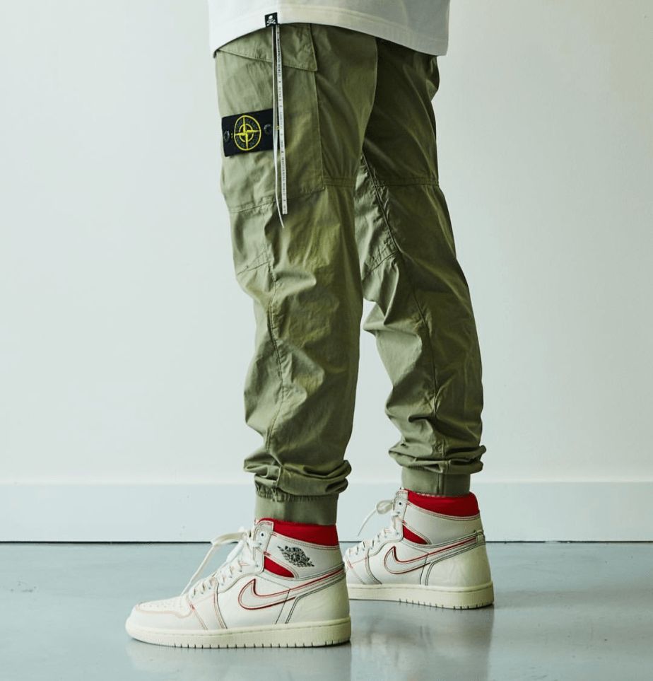 aj1高帮多少钱一双正品,aj1高帮二手1000以下