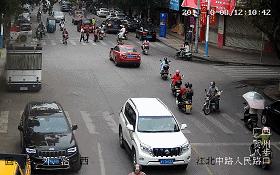 曝光台礼让行人文明行车,凯里市文明礼让曝光台第28期