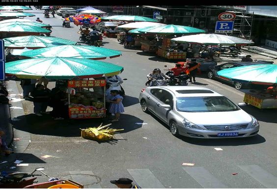 曝光台礼让行人文明行车,凯里市文明礼让曝光台第28期