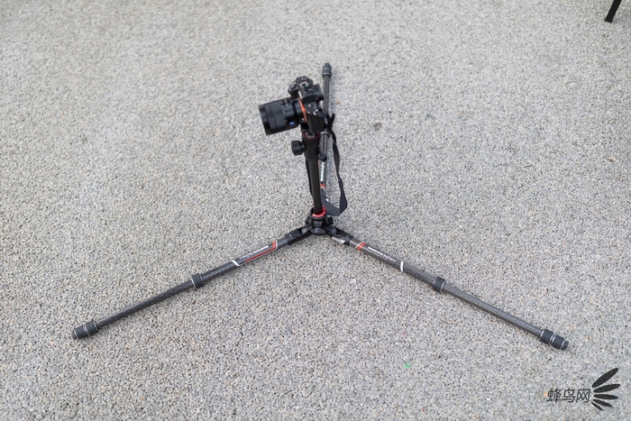轻便性价比三脚架,轻便脚架