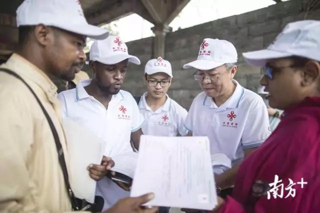 “月亮之国”的广东驱魔人，创造疟疾零死亡奇迹