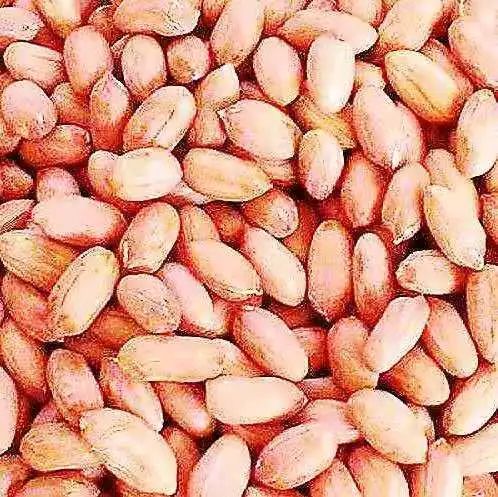 「食疗药膳」金银长生老鸭汤，味道鲜香可口，汤性平和滋润，能健脾益气、养胃生津、补益肺肾、化痰止咳