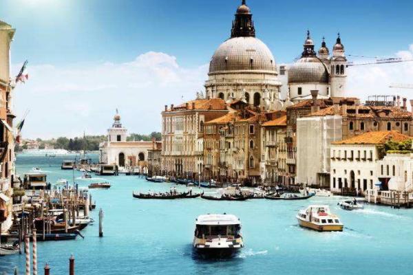 意大利在什么地区,意大利在欧洲哪个位置