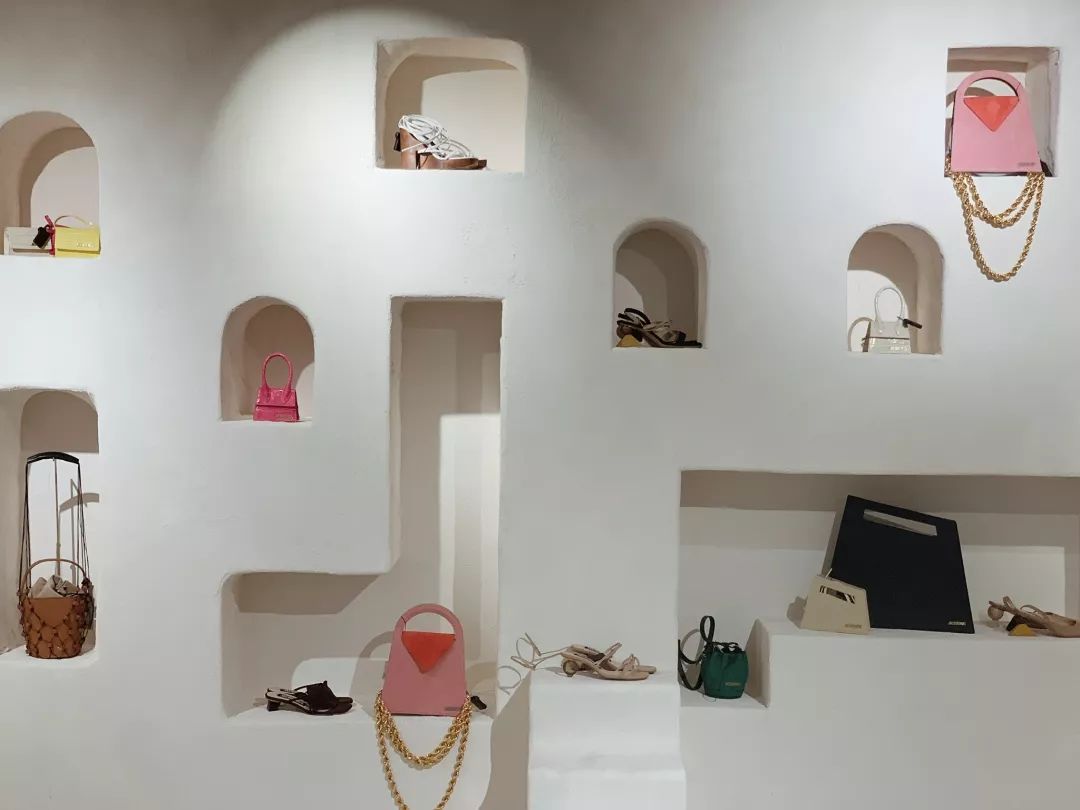 巴黎和lv的鞋哪个好,巴黎和伦敦相约旅行