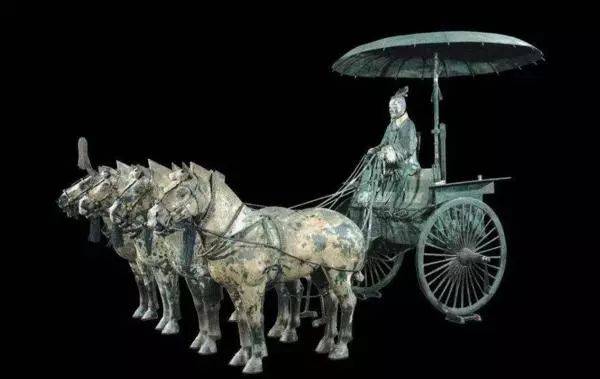 重庆大学“赝品博物馆”风波：高校博物馆为何频入赝品坑？