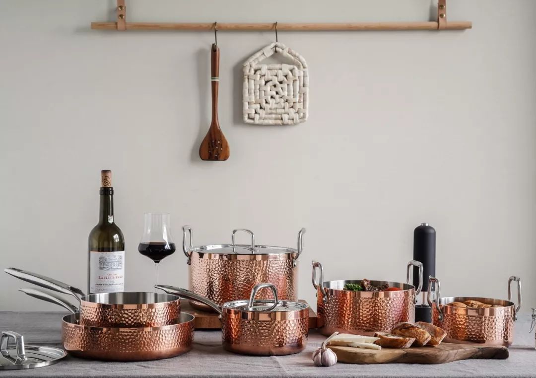 墨绿复古锅,复古纯铜锅图片