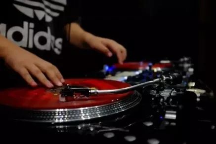 dj前期过渡难不难,dj新手入门必备条件