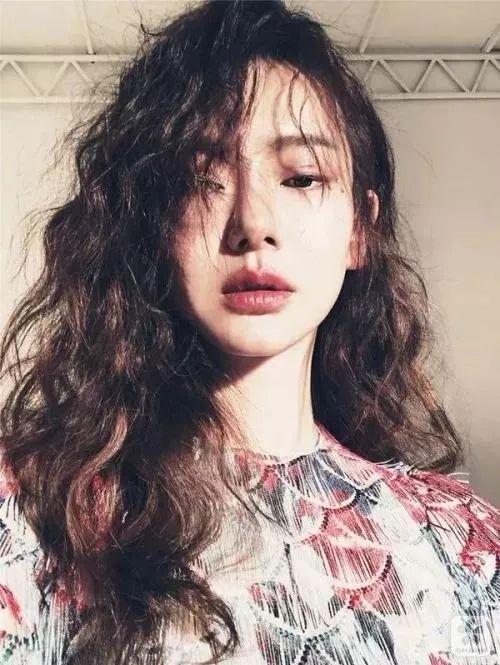 头大脸大适合什么发型短发,头小脸大适合什么发型男学生