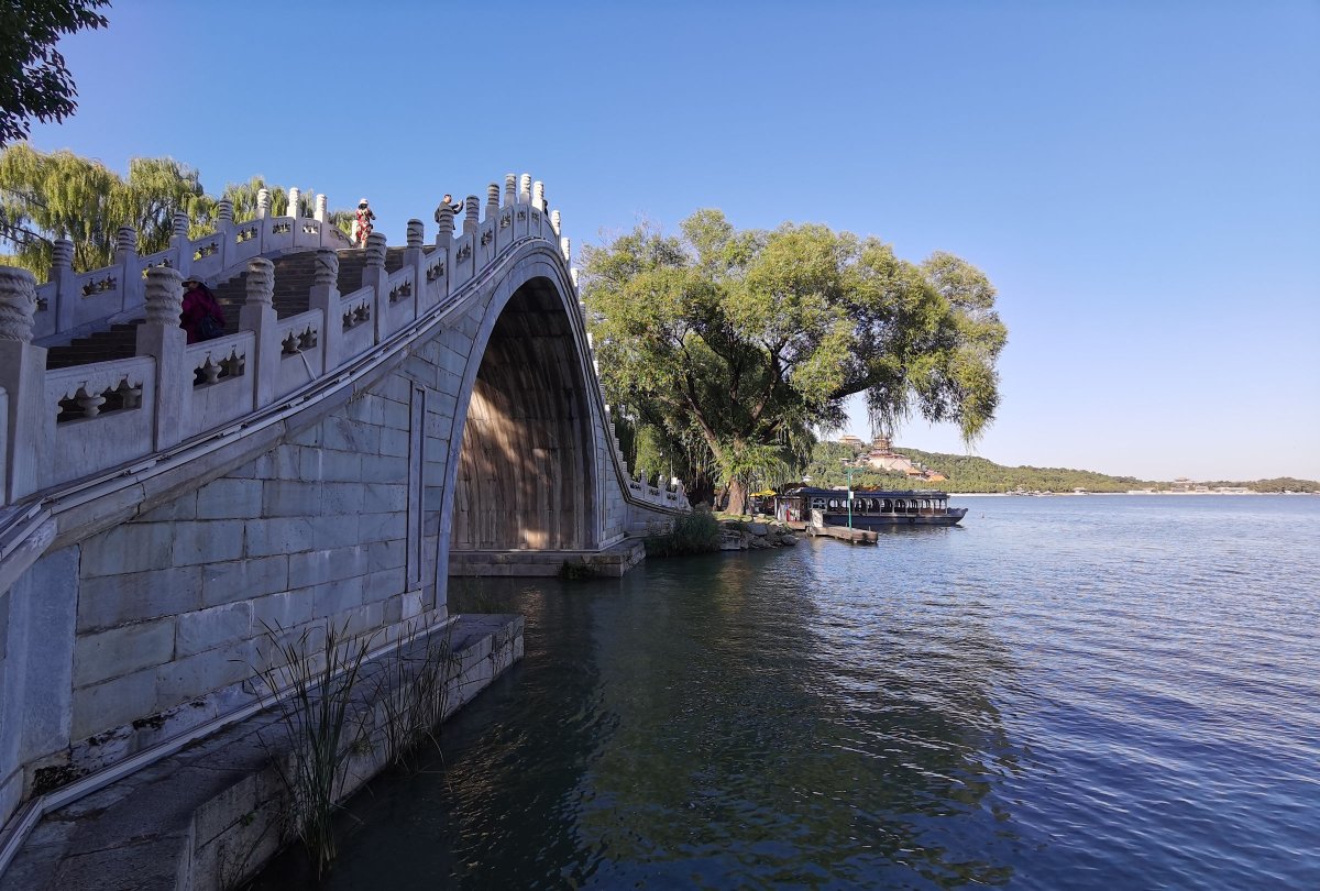 huaweimate30pro摄像头更换,huaweimate30pro后置摄像头不聚焦