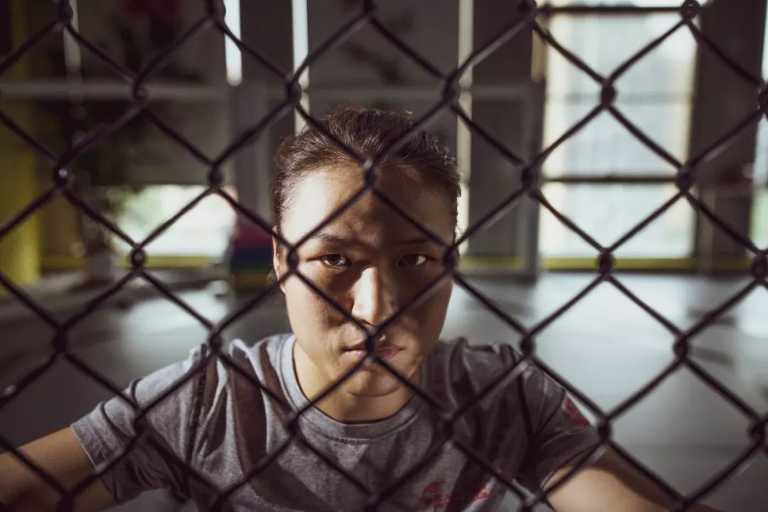 张伟丽格斗大师,张伟丽拳击机