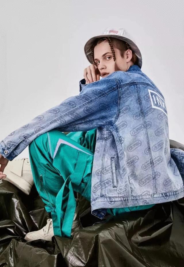 这些品牌推出的跨界潮服，掏空了我的钱包