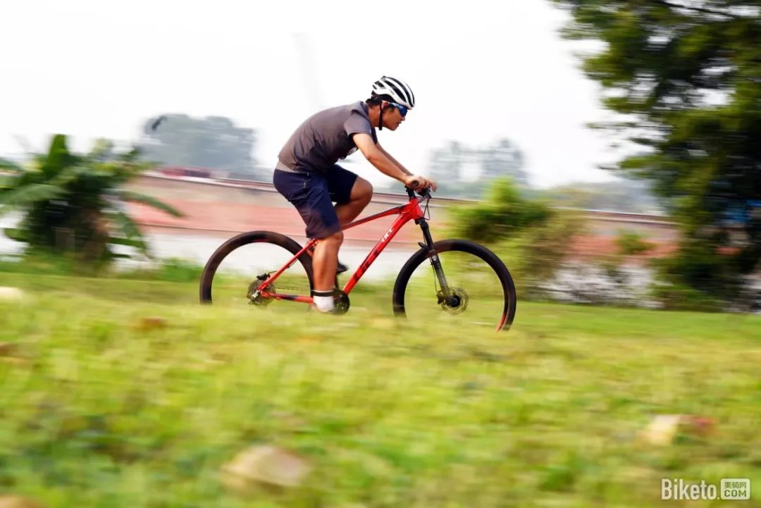 ucc山地车布雷德3测评,ucc德曼特2.0山地车怎么样