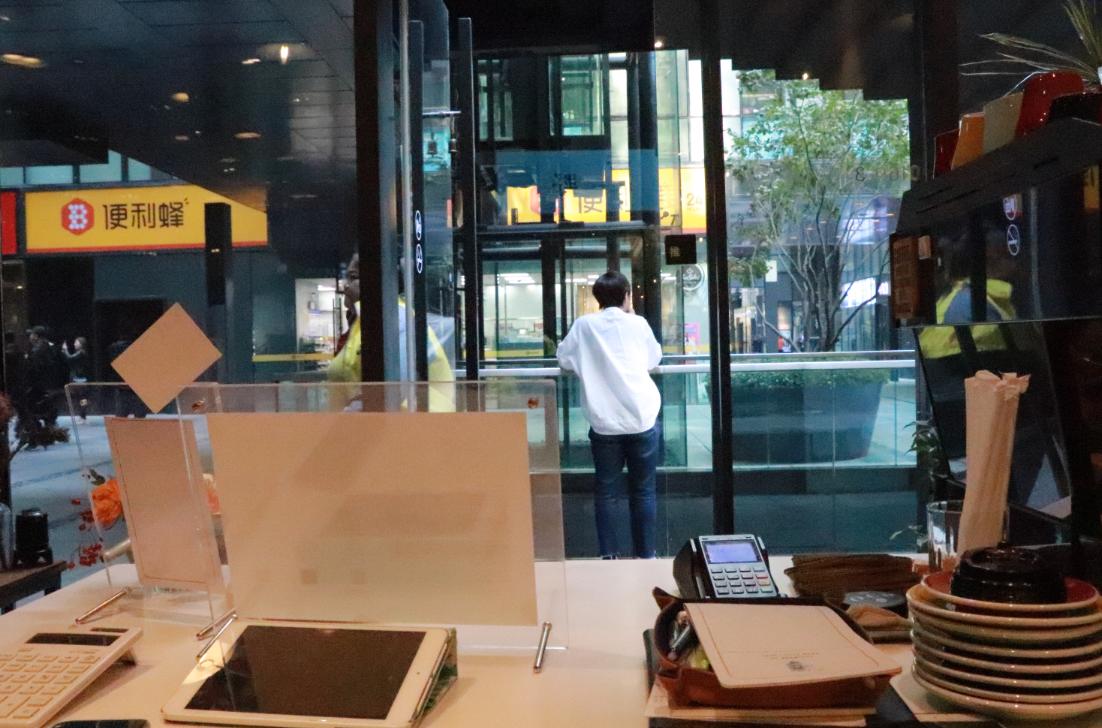 芳野cafe主理人,芳野咖啡店