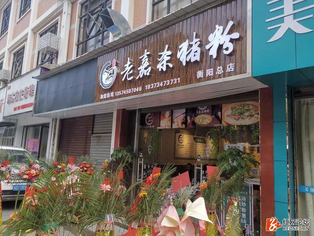 楼上炒菜油烟往楼下跑是怎么回事,楼下做饭楼上有油烟味找谁
