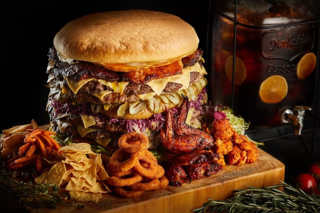 超大蓝鳍金枪鱼吃什么,蓝鳍金枪鱼汉堡