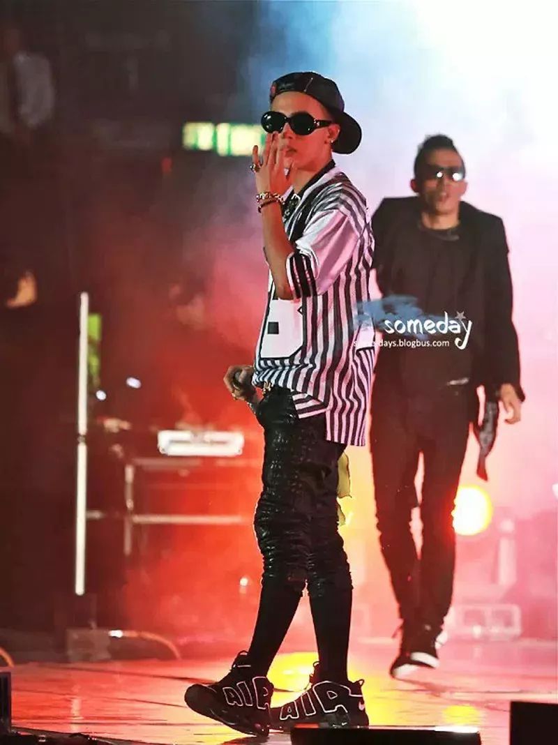 权志龙最新球鞋,权志龙同款球鞋哪年