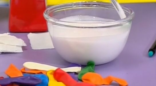 艺术创想是小神龙俱乐部的吗,小神龙俱乐部里的艺术创想