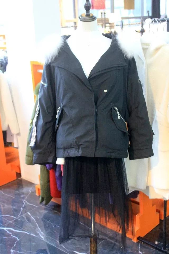 番禺剁手*党**的天堂！低至2.5折，万人疯抢的欧时力、MNBF等顶级国际潮牌开仓