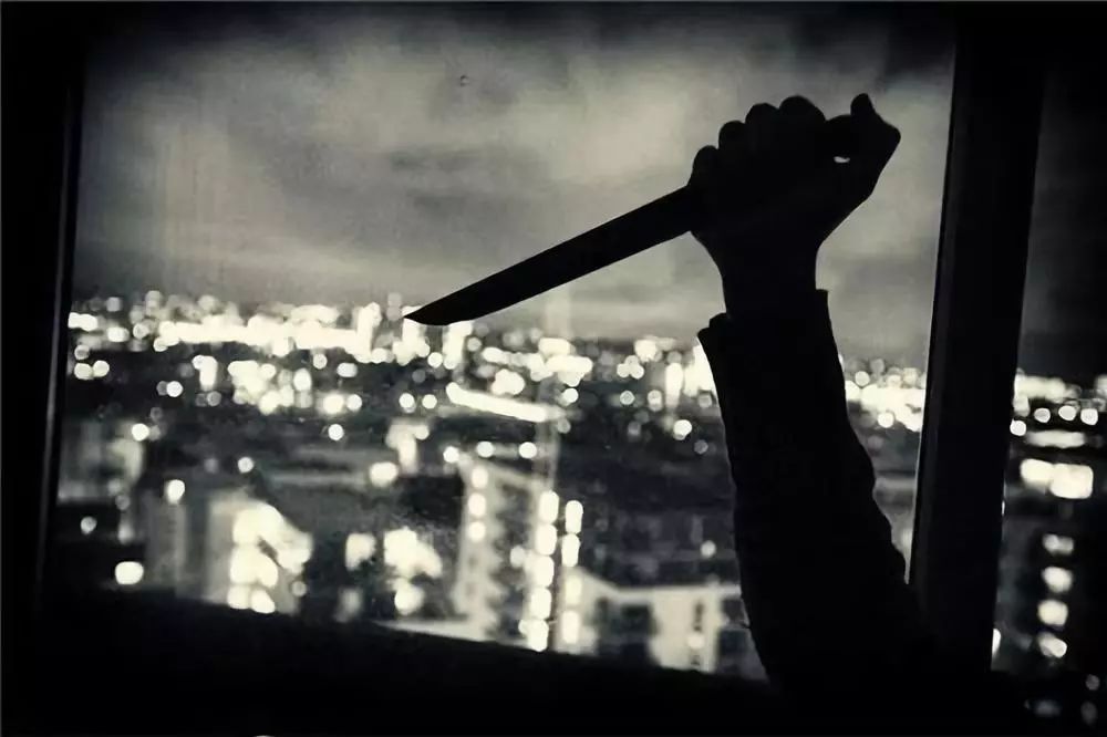 杀人女魔头终落网潜逃20年,隐藏二十多年的女杀人犯落网