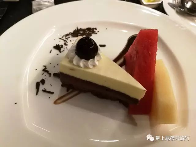 500不到全家住原佘山艾美，居然！周末元旦春节还是不加价