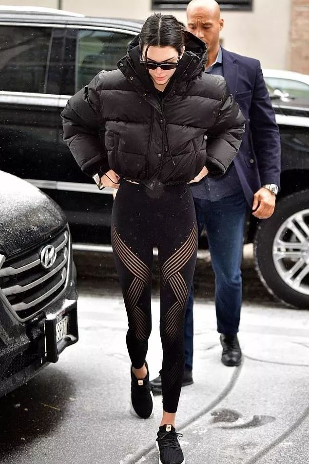 穿衣达人教你如何搭配羽绒服,教你冬季羽绒服的穿衣搭配