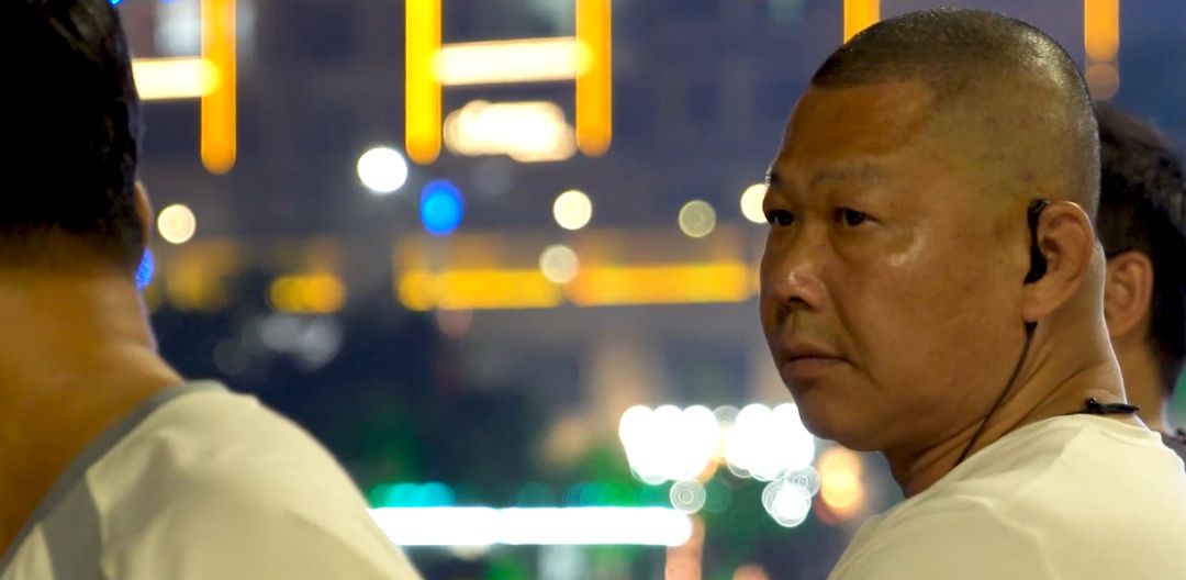 即使心脏做了两次支架手术，便衣警察颜海龙依然奋战在一线