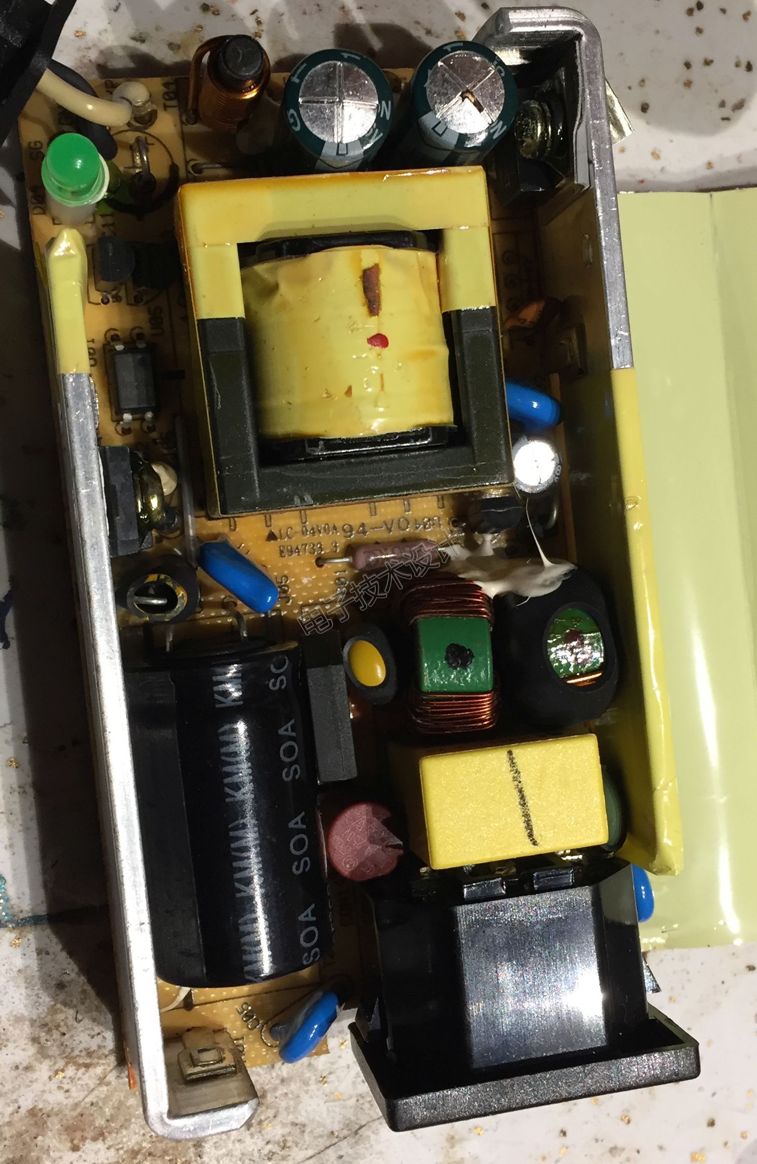 lcd液晶屏坏了有必要修吗,lcd屏幕坏了只更换反射膜