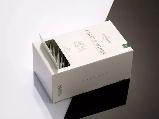 2分钟,免水洗,脏鞋变干净丨界界好物馆