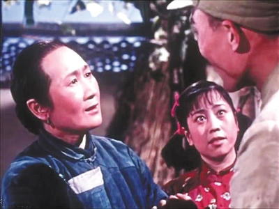 胡可的父亲简介,演员胡可父母是谁