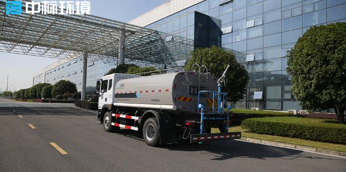 蓝牌洒水车源头厂家批发,新乡厂家直销洒水车