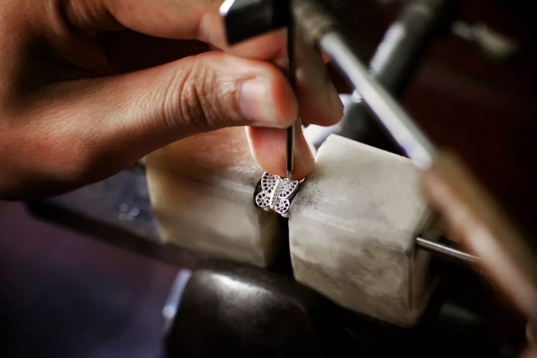 圣诞装饰创意新颖,圣诞福利都有什么