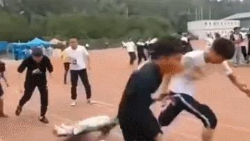 大哥你的笑容要溢出屏幕了，收住收住，2019搞笑体育动图集锦来了