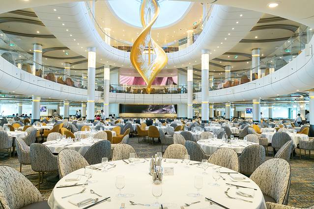 缱绻冬日，一场关于夏日游轮的狂欢礼赞