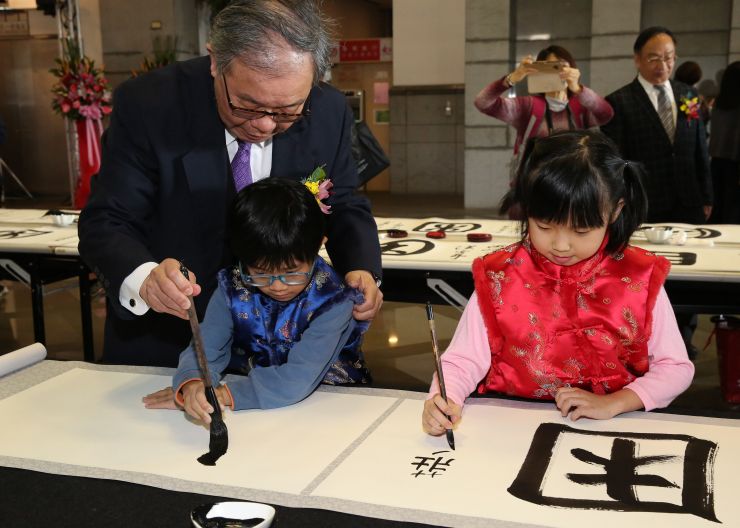 咬文嚼字历年十大语文差错,《咬文嚼字》发布十大语文差错