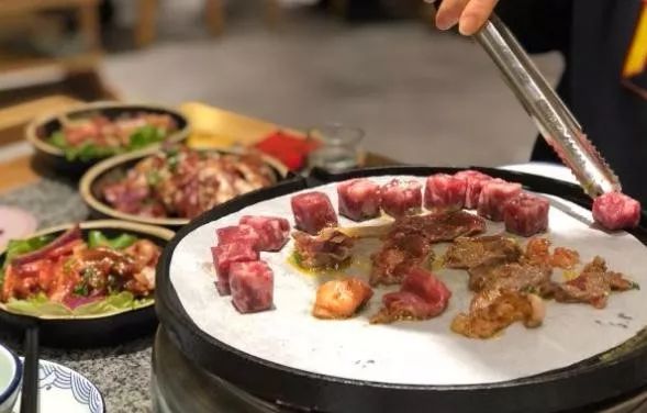 长沙最好吃的炭火烤肉,长沙地道湘派中式烤肉