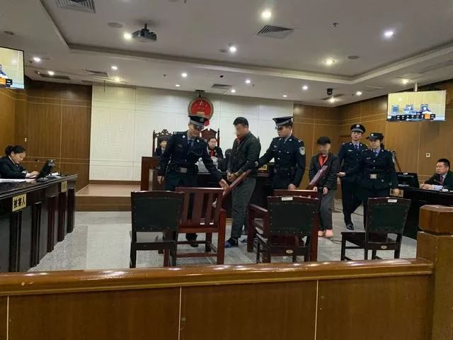 36岁辅警遭面包车碾压牺牲，犯罪嫌疑人已被刑拘！