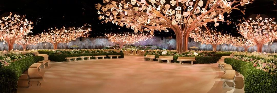 前院办婚礼后院摆酒席,这才是婚礼真正应该有的样子