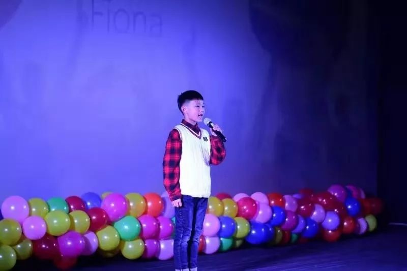 首届英语口语秀,2007新希望英语大赛