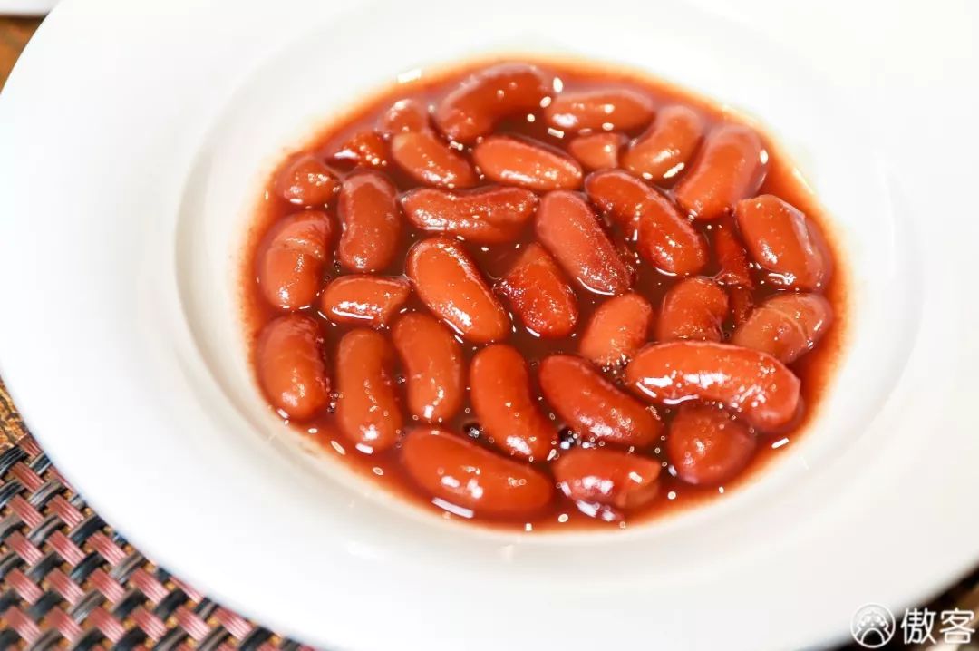 一周了，我还在想着他家的牛排芋酥杏片面包……