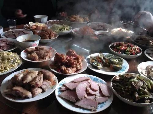 冬季天路旅游攻略大全一日游,秋季游草原天路的最美线路