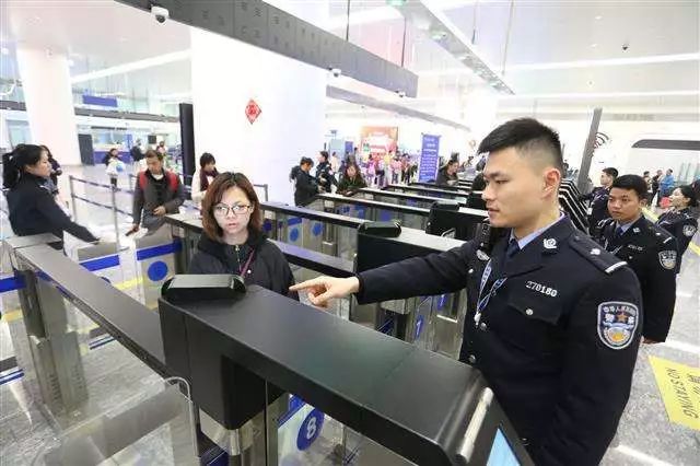 菏泽招聘五险一金,菏泽高新区最新招聘五险一金