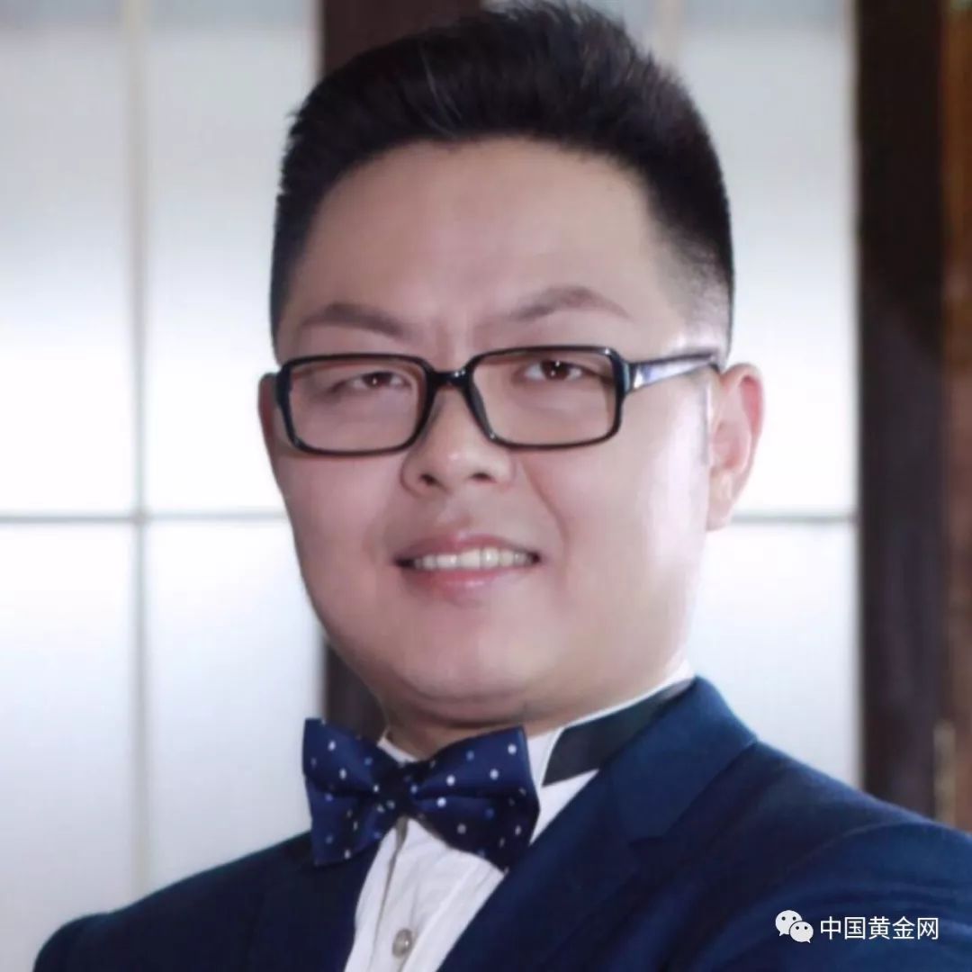 下周金价看多还是看空好,金牌分析师的金价