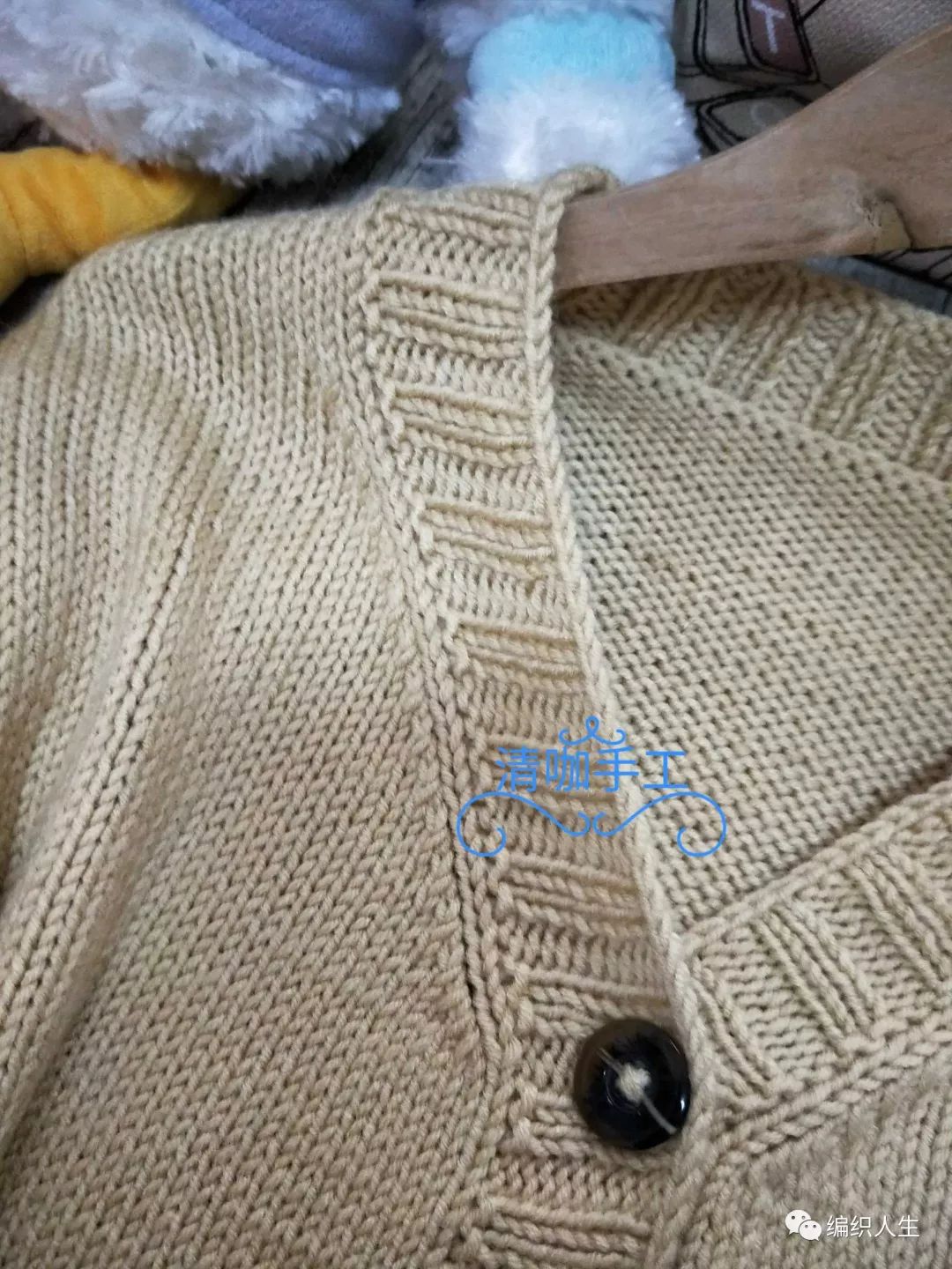 适合小个子的短款棒针毛衣v领,女士粗棒针v领毛衣开衫