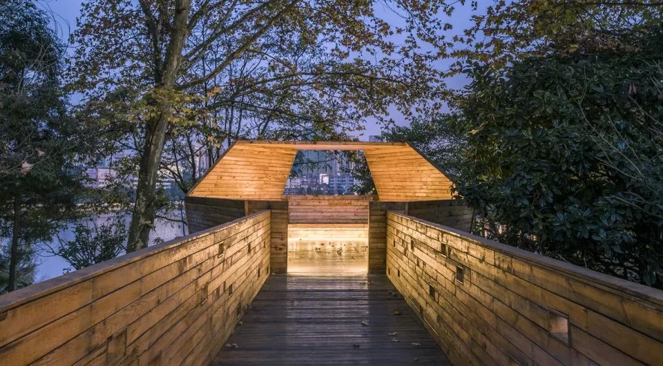 西秀区武当路虹山湖市民公园,安顺虹山湖市民公园