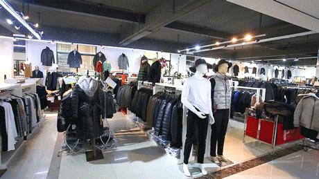 南村工厂特卖店,广州番禺南村特卖场服装