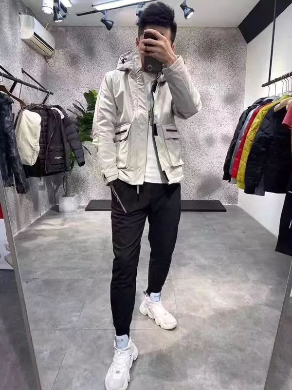 仅6天！南村服装厂特卖会开抢，卫衣100元3件！羽绒买一送一